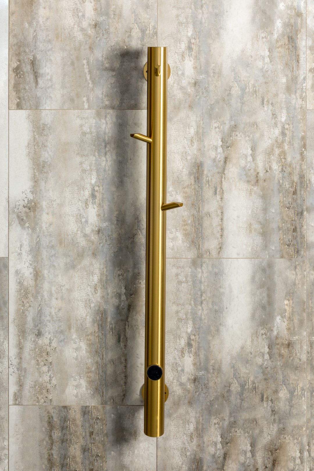 Полотенцесушитель электрический oak matt gold 201 x 139 x 1500 мм. 724-mg boheme