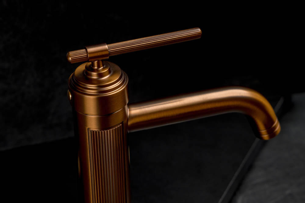 Смеситель для умывальника boheme eterna brushed bronze