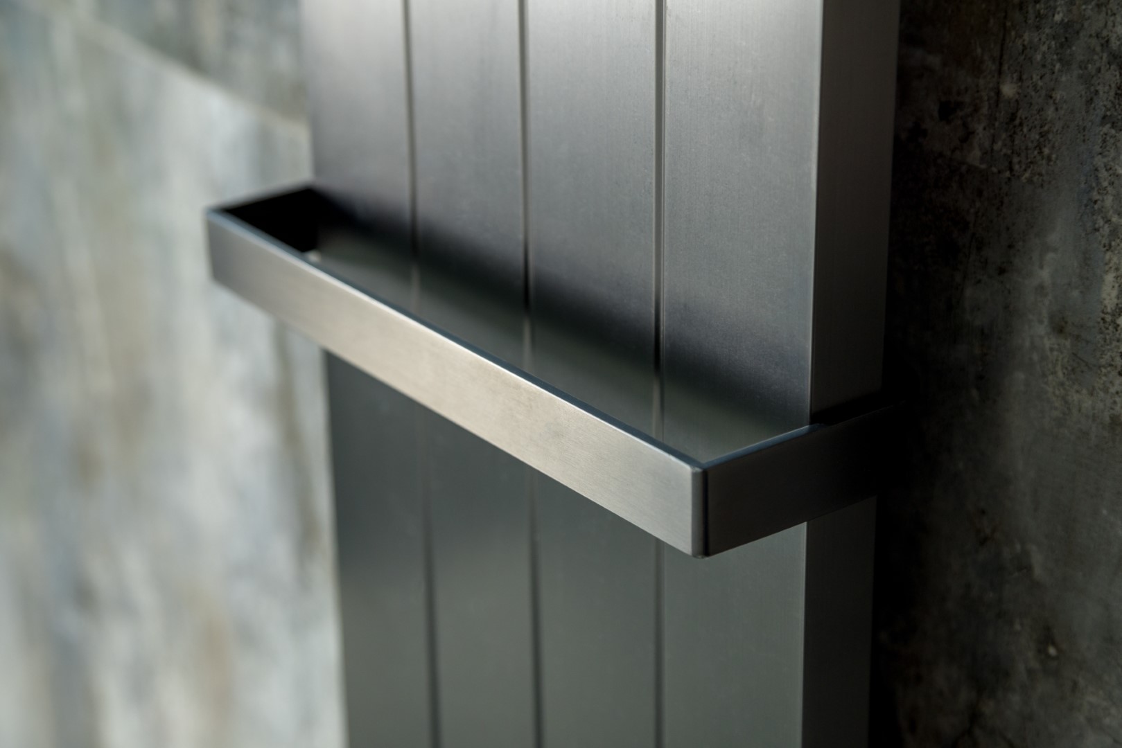 Полотенцесушитель электрический black 250 x 87 x 1500 мм. 725-b boheme