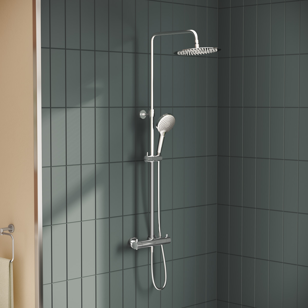 Душевая система VitrA AquaHeat A47201EXP с термостатическим смесителем и ручным душем хром латунь