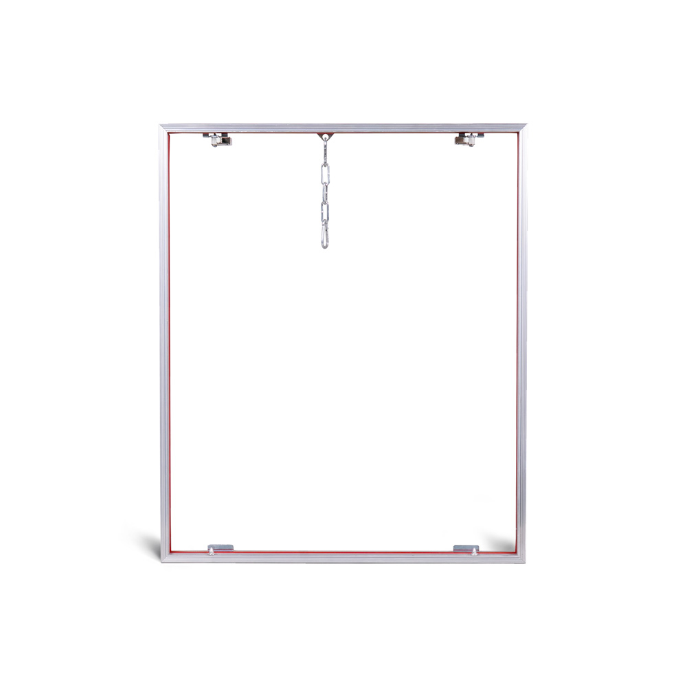 Люк со съёмной дверцей на цепочке «Контур» 500х600 мм (ШхВ)