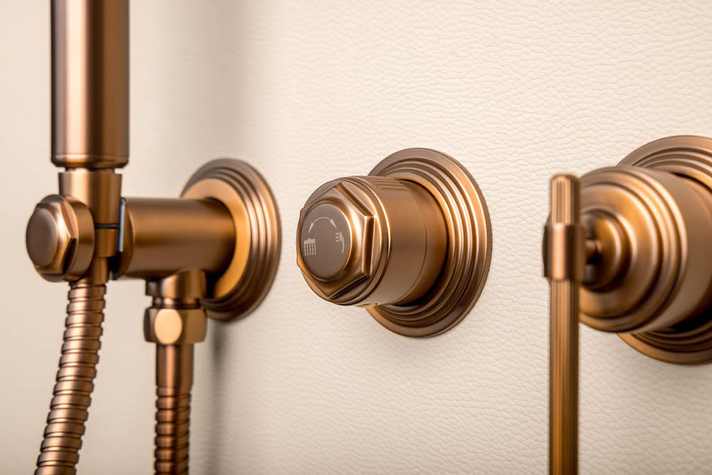 Смеситель встроенный + верхний+ ручной душ, boheme eterna brushed bronze