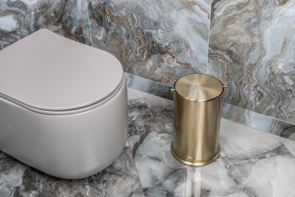 Ведро для мусора с вращающейся крышкой Matt Gold