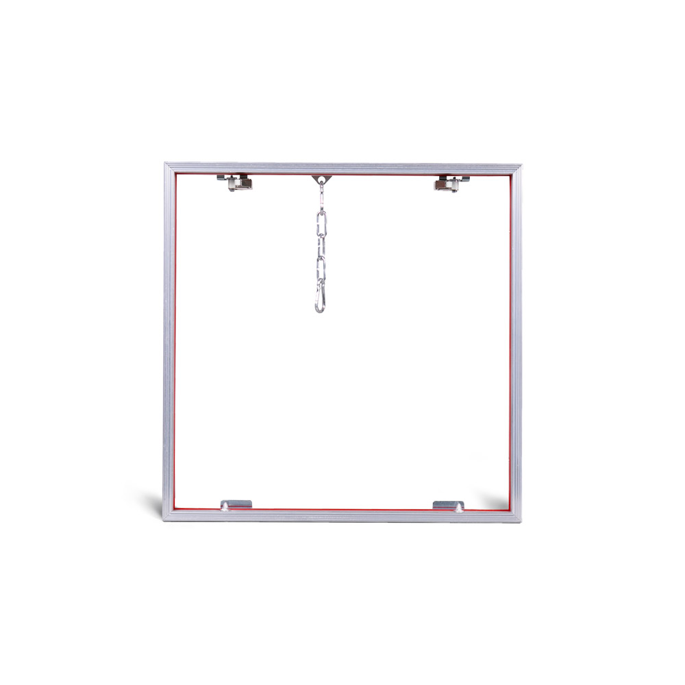Люк со съёмной дверцей на цепочке «Контур» 400х400 мм