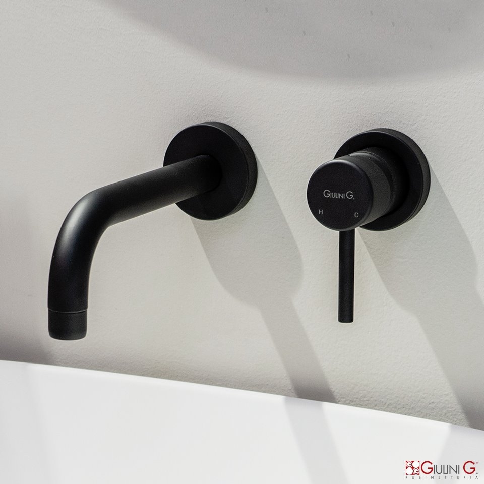 Giulini futuro f6520-15no смеситель для раковины из стены, излив 150 мм, цвет черный матовый