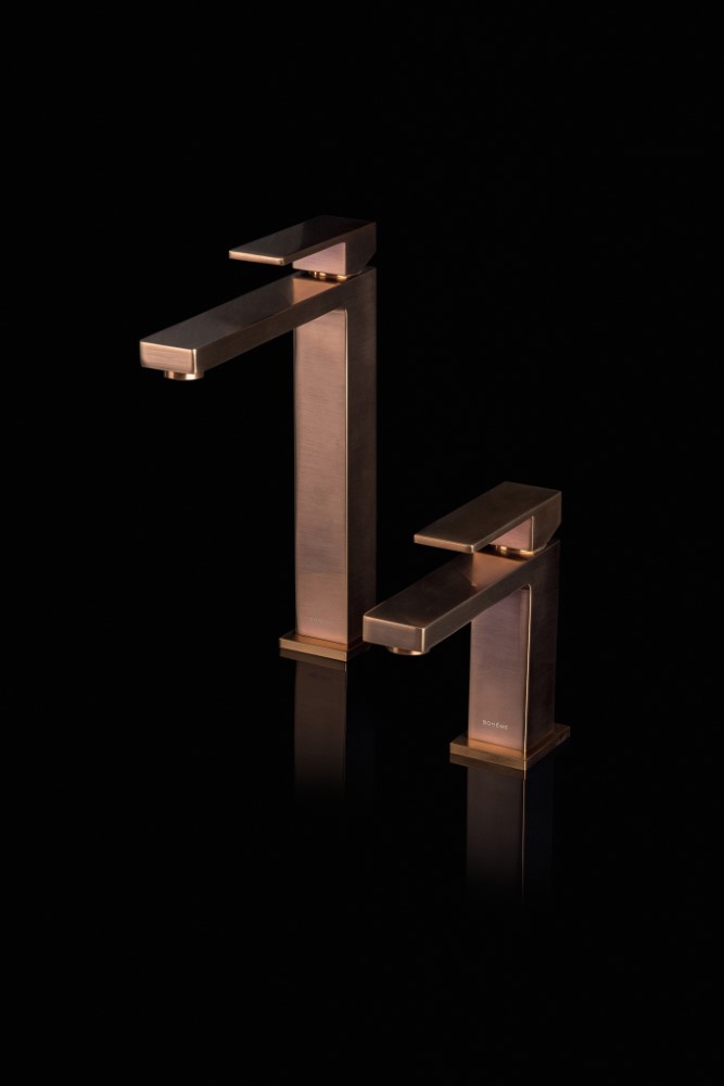 Cмеситель для умывальника Qubic Copper Brushed