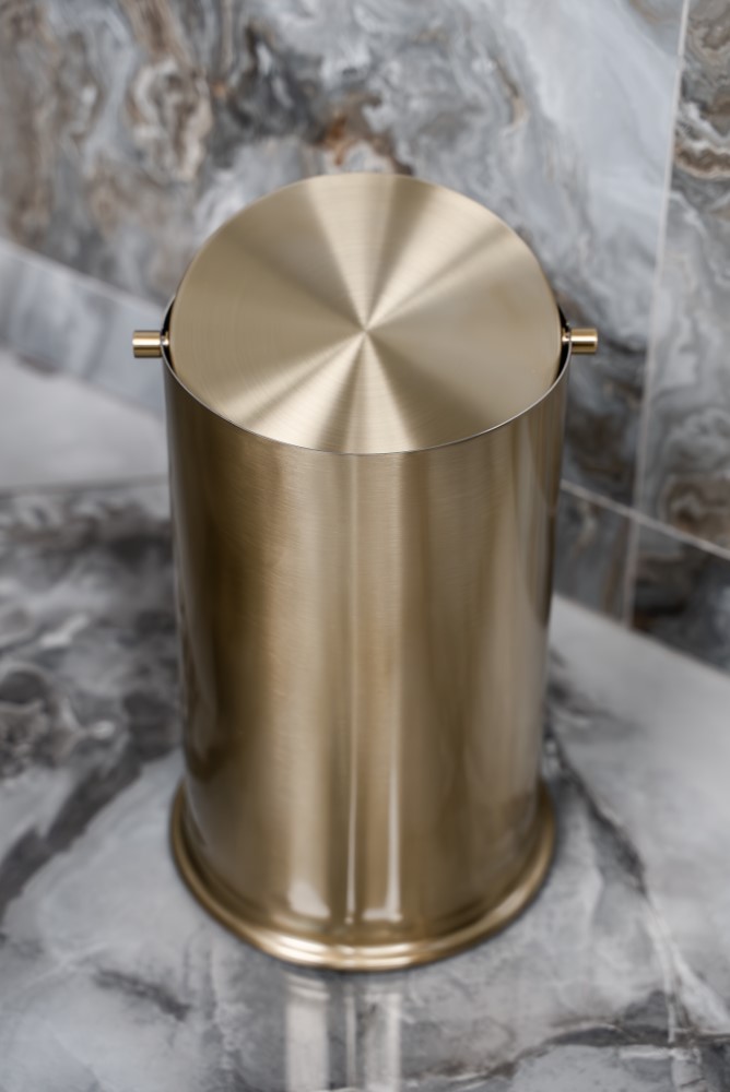 Ведро для мусора с вращающейся крышкой Matt Gold