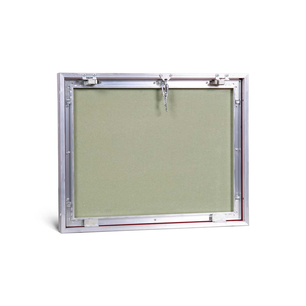 Люк со съёмной дверцей на цепочке «Контур» 500х400 мм (ШхВ)