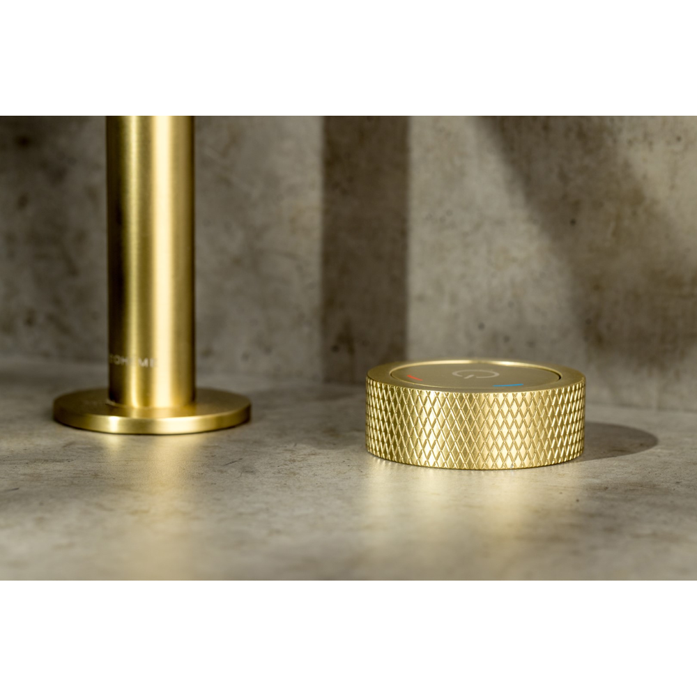 Смеситель автоматический для раковины на 2 отв. TECH Matt Gold