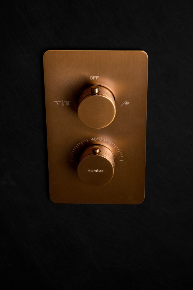 Смеситель встроенный с термостатом 3-х проходной CELL BRUSHED BRONZE