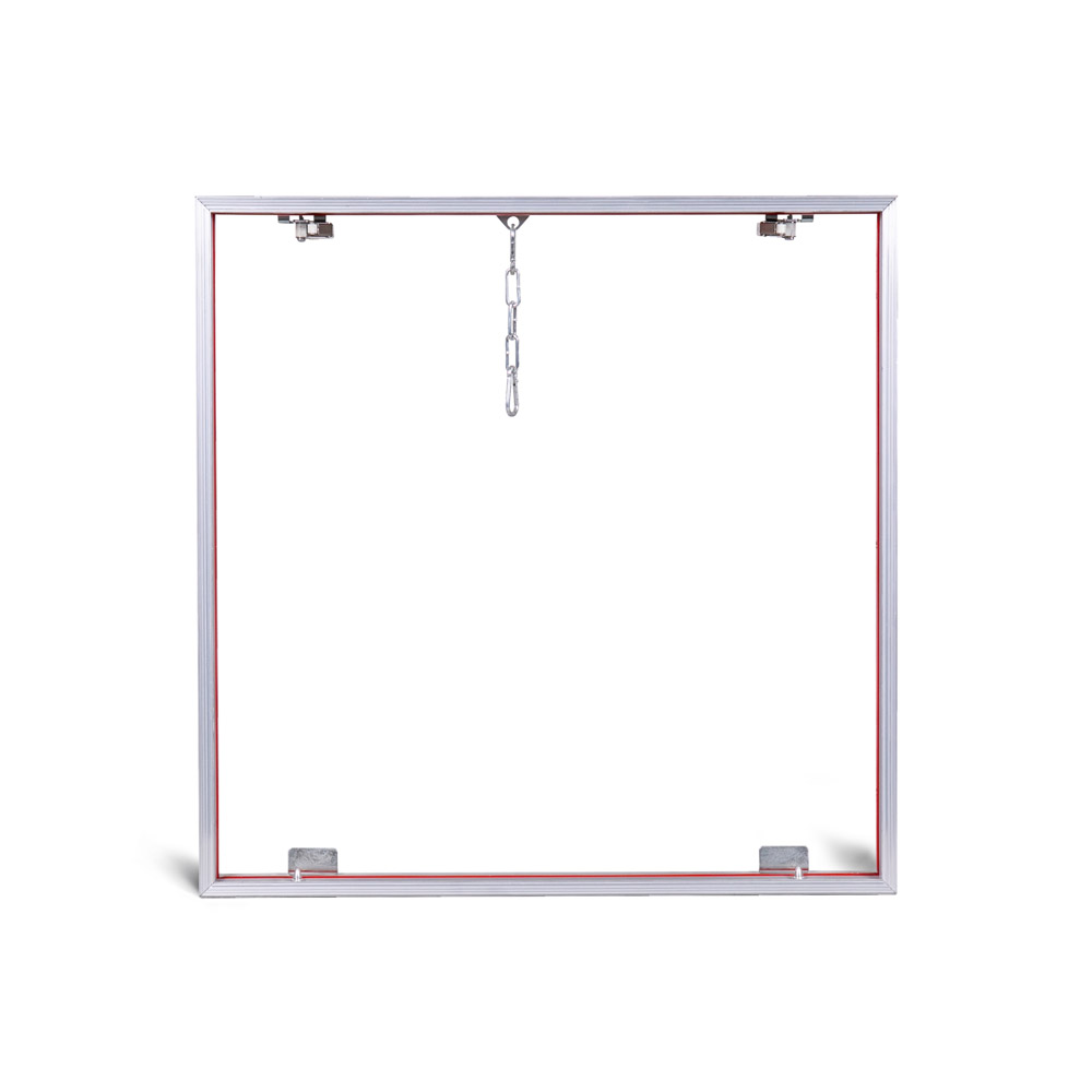 Люк со съёмной дверцей на цепочке «Контур» 500х500 мм