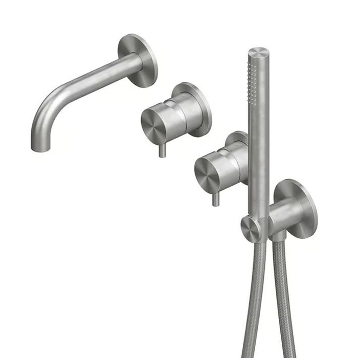 QuadroDesign Source Смеситель для ванны, встраиваемый,  на 2 потребителя с изливом и ручным душем, цвет: brushed stainless steel